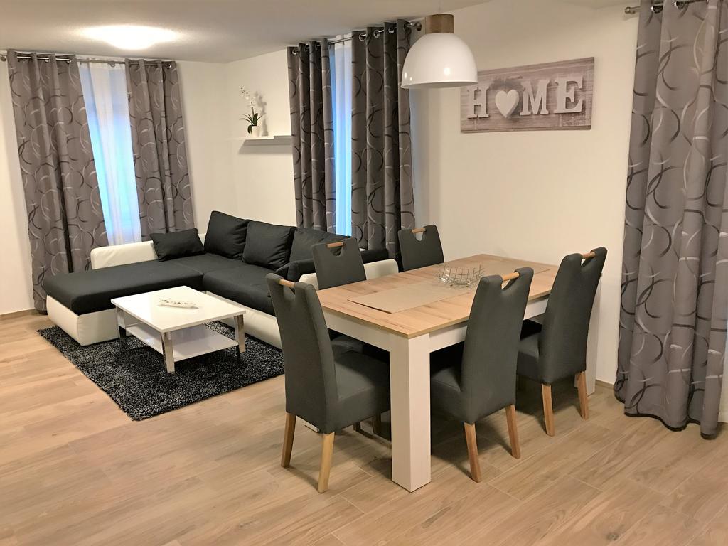 Ferienwohnungen Tannenhof Steinen  Bagian luar foto